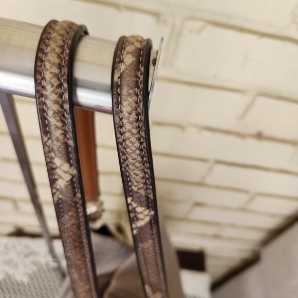 Coach Madison Phoebe Tan & Chalk Shoulder Bag Purse - Picture 6 of 15